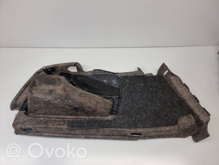 Audi S5 seitliche Verkleidung Kofferraum 8T0863888E