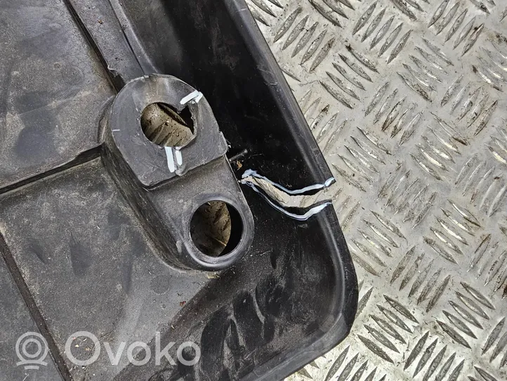 Toyota RAV 4 (XA50) Osłona środkowa podwozia 5816642030