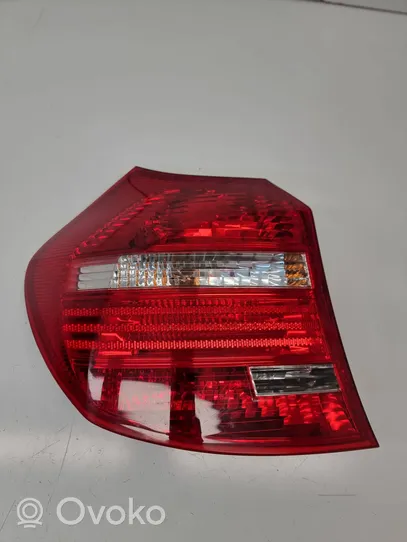 BMW 1 E81 E87 Lampa tylna 63210397034