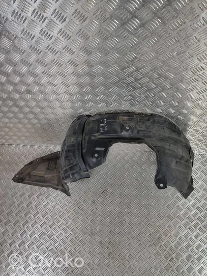 Mazda 5 Rivestimento paraspruzzi passaruota anteriore 