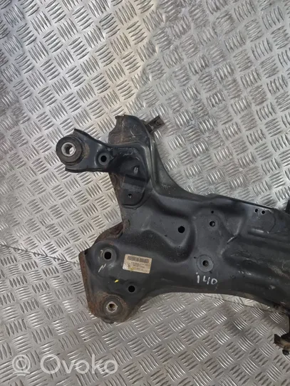 Hyundai i40 Front subframe 624013Z100