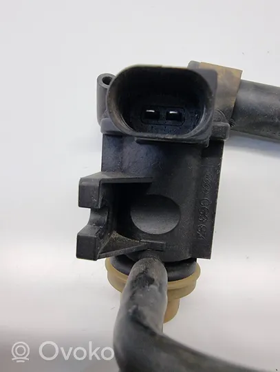 Audi Q3 8U Solenoīda vārsts 1K0906627B