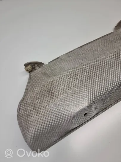 BMW 5 G30 G31 Exhaust heat shield 7340836