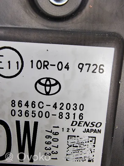 Toyota RAV 4 (XA50) Tuulilasin tuulilasikamera 8646C42030