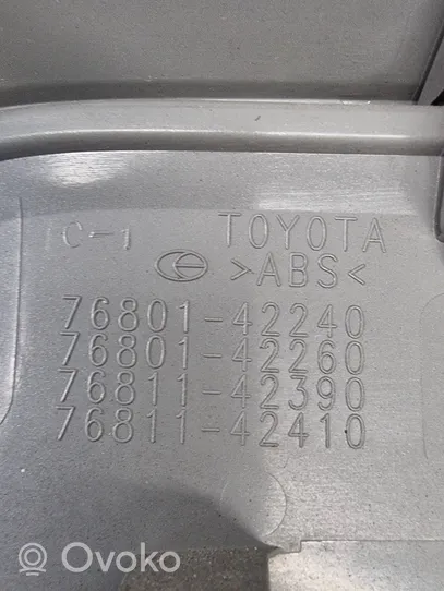Toyota RAV 4 (XA50) Poszycie / Tapicerka tylnej klapy bagażnika 7680142240