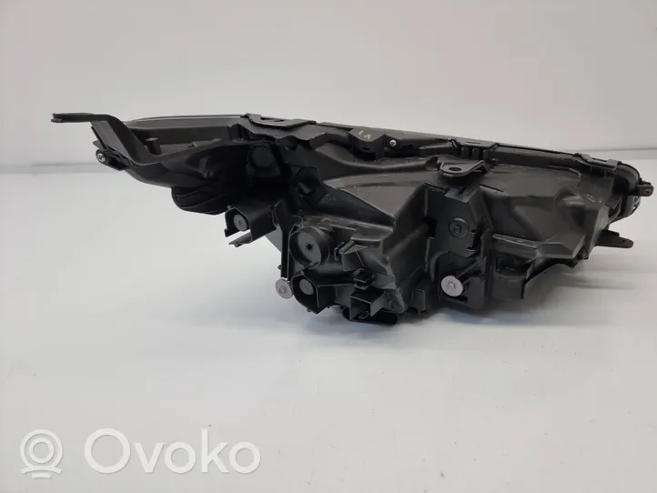 Lexus NX Lampa przednia 8990778100