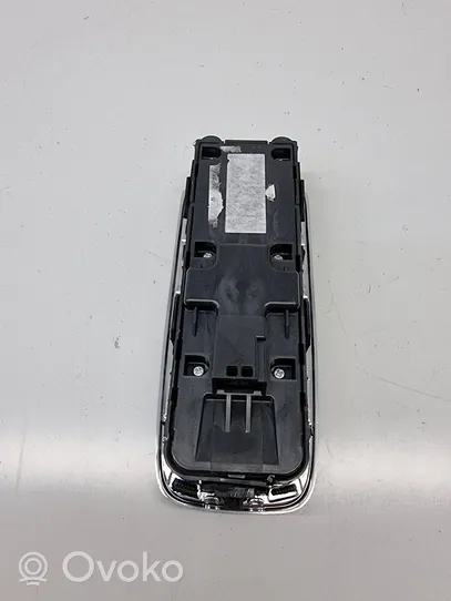 Jaguar F-Pace Interrupteur commade lève-vitre HK8314540AA