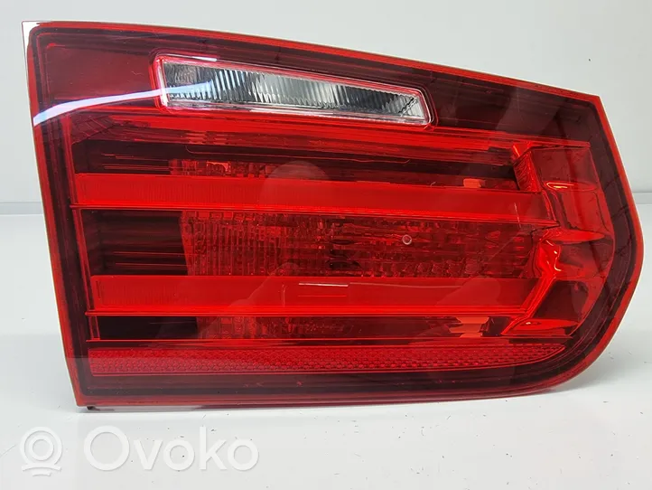 BMW 3 F30 F35 F31 Lampy tylnej klapy bagażnika 7371111