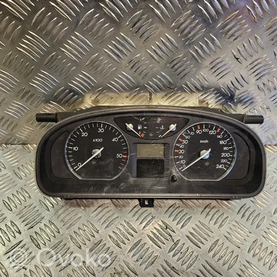 Renault Laguna II Tachimetro (quadro strumenti) 8200218889