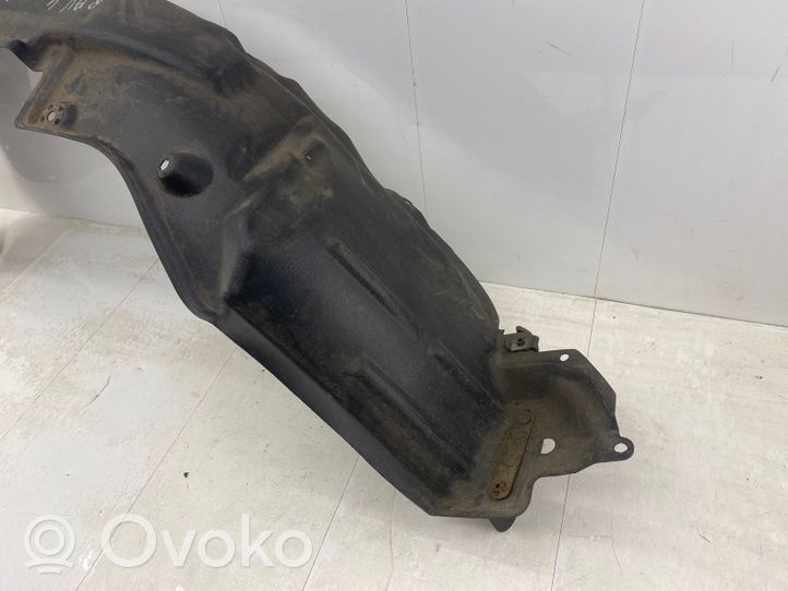 Toyota RAV 4 (XA40) Etupyörän sisälokasuojat 5387642061