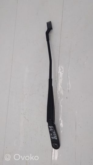 Volvo XC70 Front wiper blade arm 31276002