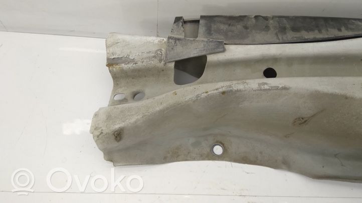 Volvo XC70 Poprzeczka zderzaka tylnego 