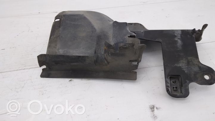 Volvo XC70 Conducto/guía del intercooler 31323244