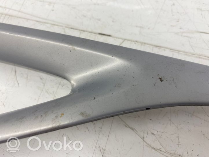 Opel Zafira C Priekšpusē durvju dekoratīvā apdare (moldings) 13308144