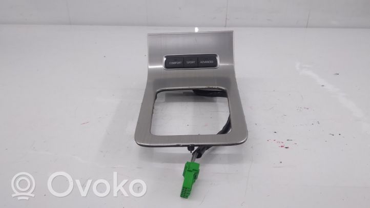 Volvo XC70 Verkleidung Schalthebel (Kunststoff) 30724234