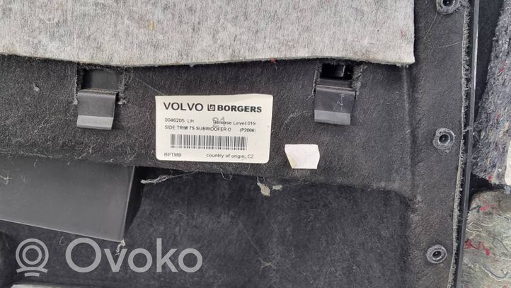 Volvo XC90 Boczek / Tapicerka / bagażnika 39861657