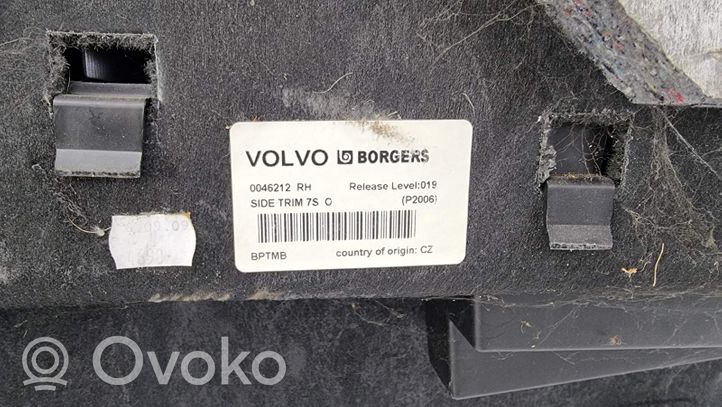 Volvo XC90 Boczek / Tapicerka / bagażnika 39861665