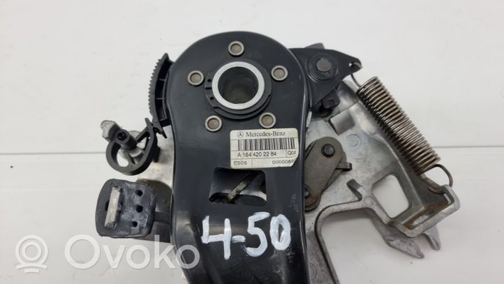 Mercedes-Benz ML W164 Handbrake/parking brake lever assembly A1644202284