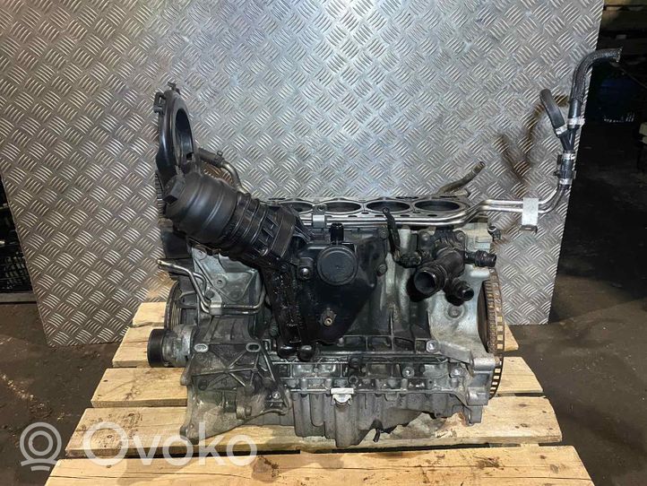 Volvo V70 Bloque de motor 30758048