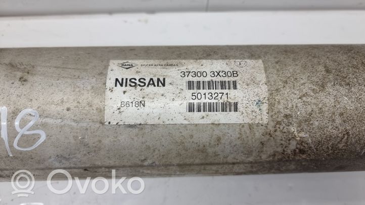 Nissan Navara D40 Takavetoakselin kardaaniakseli 373003X30B