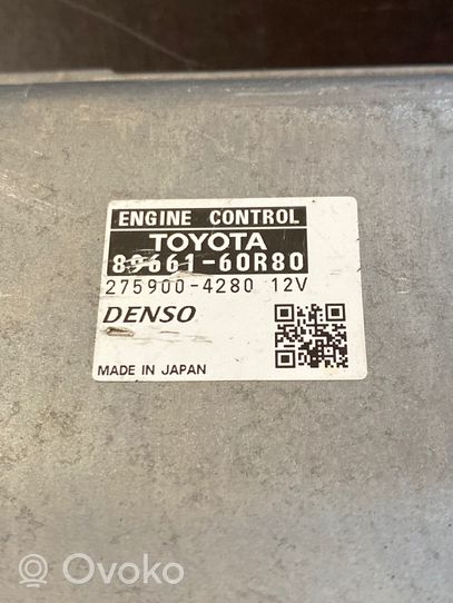 Toyota Land Cruiser (J200) Moottorin ohjainlaite/moduuli 8966160R80