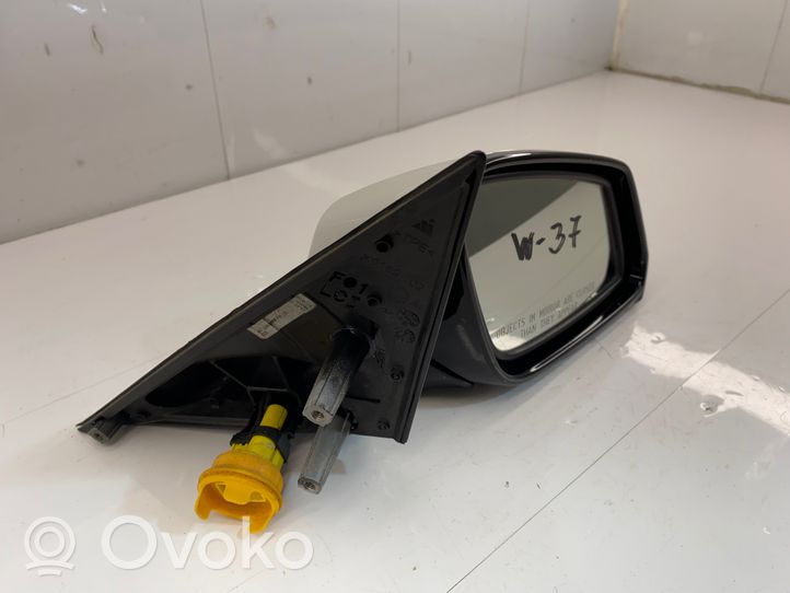 BMW 7 F01 F02 F03 F04 Espejo lateral manual F016911006680