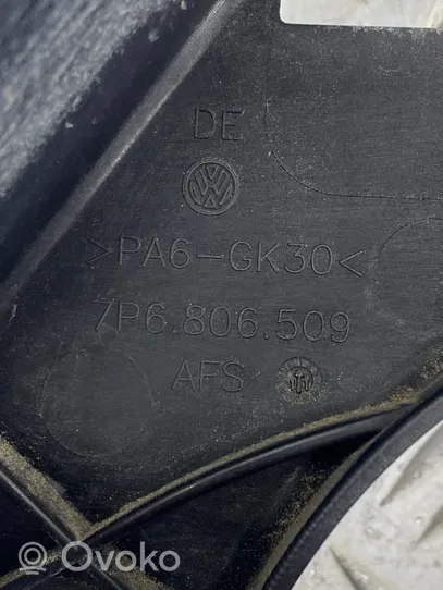 Volkswagen Touareg II Priekinio žibinto laikiklis 7P6806509
