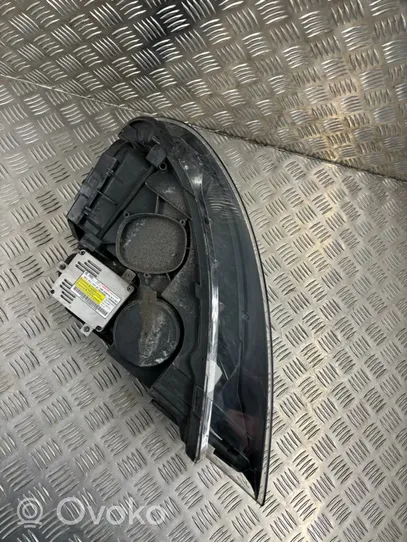 Audi Q7 4L Lampa przednia 4L0941030AG