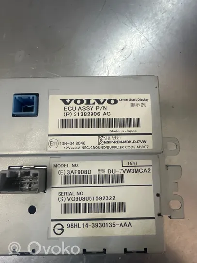 Volvo V70 Monitori/näyttö/pieni näyttö 31382906