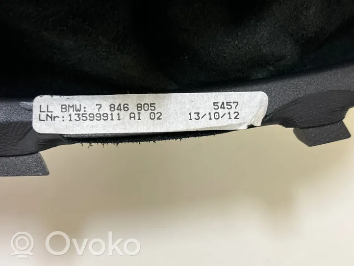 BMW 1 F20 F21 Osłona dźwigni hamulca ręcznego 7846805