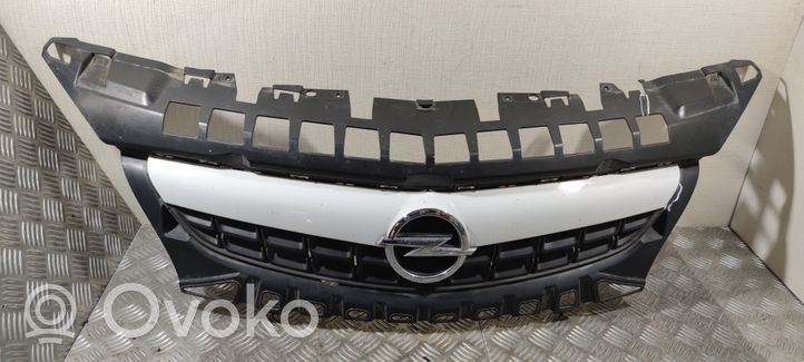 Opel Astra J Griglia superiore del radiatore paraurti anteriore 13321718