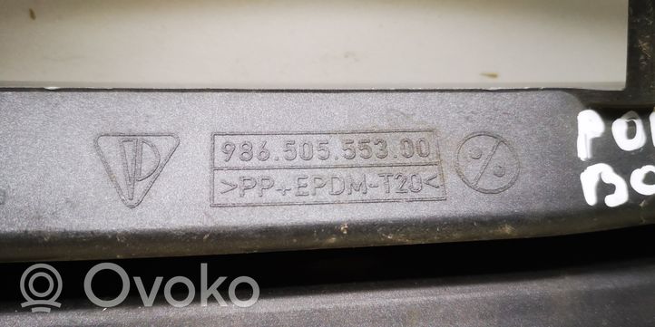Porsche Boxster 986 Grotelės apatinės (trijų dalių) 98650555300