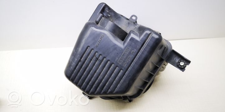 Suzuki Grand Vitara II Gaisa filtra kaste 80KA01
