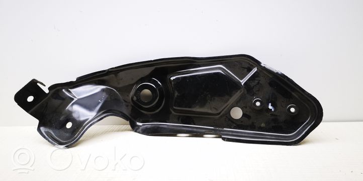 Seat Leon (5F) Jäähdyttimen kehyksen suojapaneelin kiinnike 5F0806929