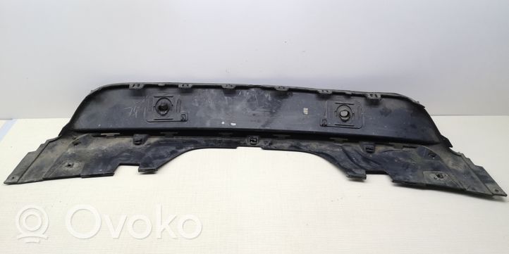 BMW X5 E70 Moulure inférieure de pare-chocs arrière 51127227766