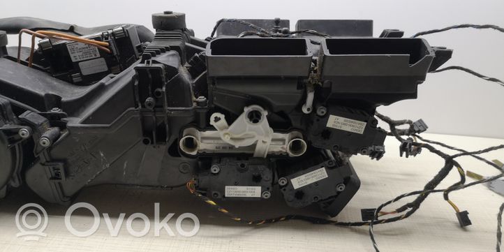 Audi A8 S8 D4 4H Salono oro mazgo komplektas 4H0820004