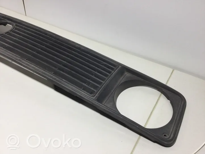 Volkswagen Transporter - Caravelle T3 Grille de calandre avant 255853653