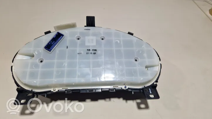 Opel Meriva B Compteur de vitesse tableau de bord 13346184