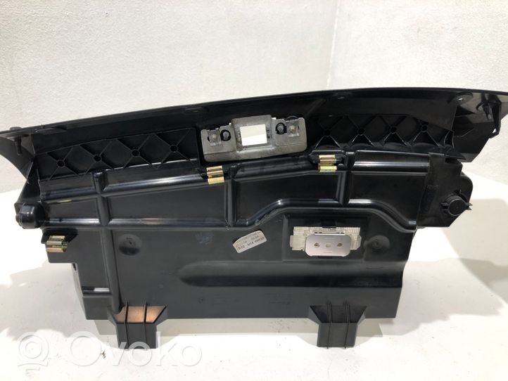 BMW 5 E60 E61 Cornice vano portaoggetti 7034080