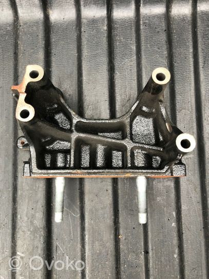 Hyundai i30 Support, suspension du moteur 