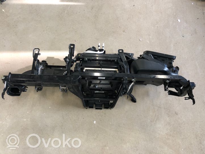 Audi A4 S4 B9 Salono oro mazgo komplektas 8W1816005C