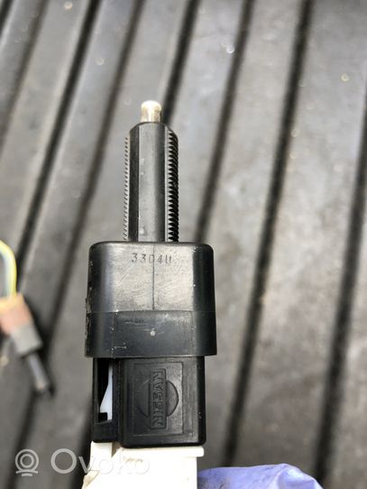 Infiniti FX Brake pedal sensor switch 3304