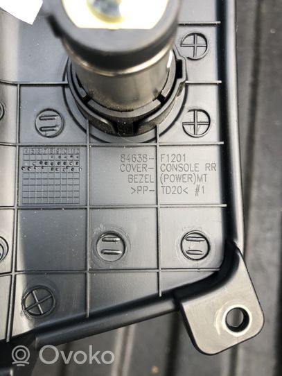 KIA Sportage Console centrale arrière, garniture d'allume-cigare/cendrier 84638F1201