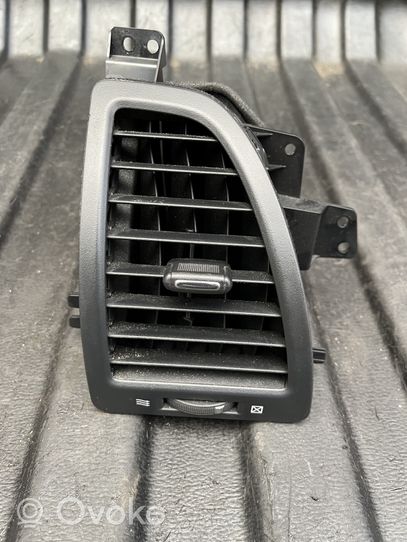 Infiniti FX Dashboard side air vent grill/cover trim 687601CA0A