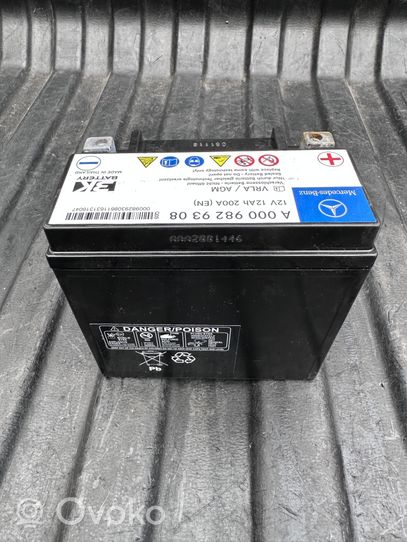 Mercedes-Benz S W222 Batteria A0009829308