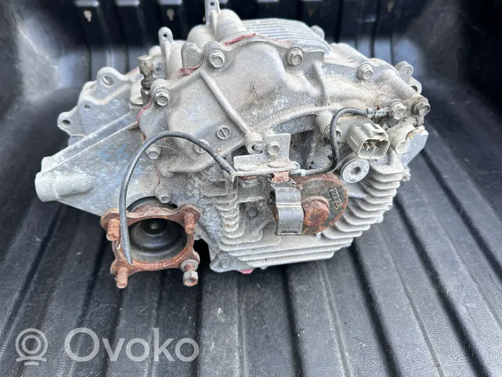 Lexus RX 450H Takatasauspyörästö Q327W345166