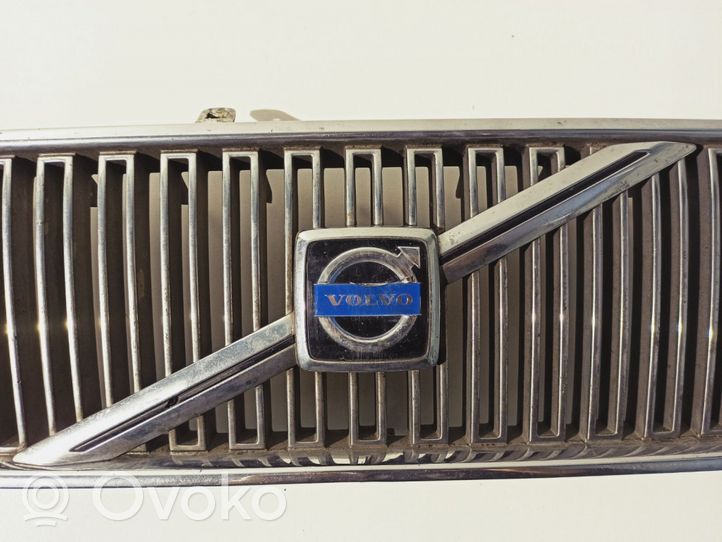 Volvo S80 Grille calandre supérieure de pare-chocs avant 