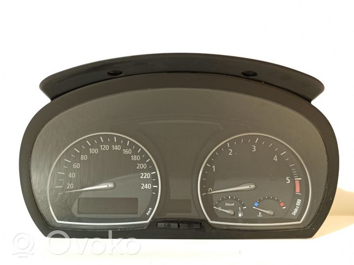 BMW X3 E83 Speedometer (instrument cluster) 102463033