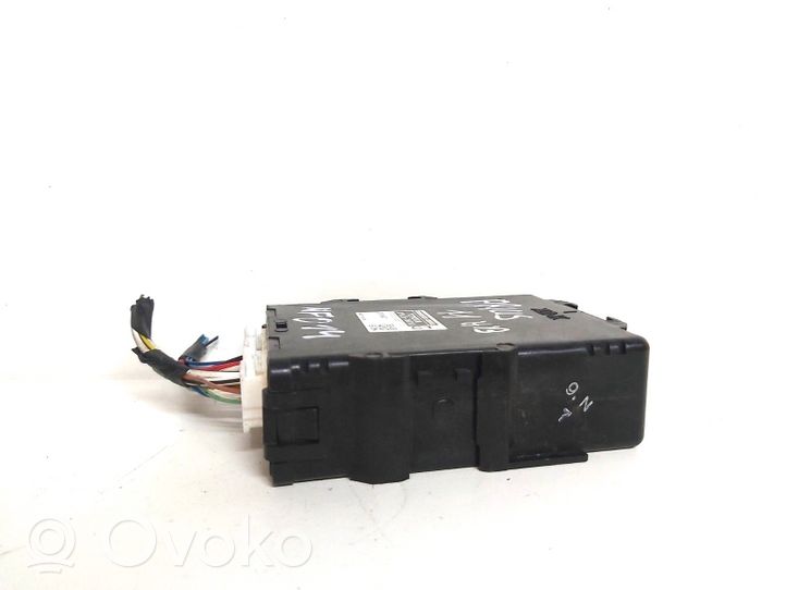 Toyota Prius (XW30) Gearbox control unit/module 8953576010