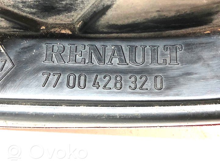 Renault Megane I Luz trasera/de freno 7700428320